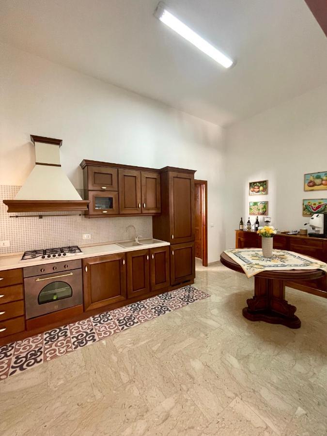 Calici Di Marsala - Via Roma 73 Leilighet Eksteriør bilde
